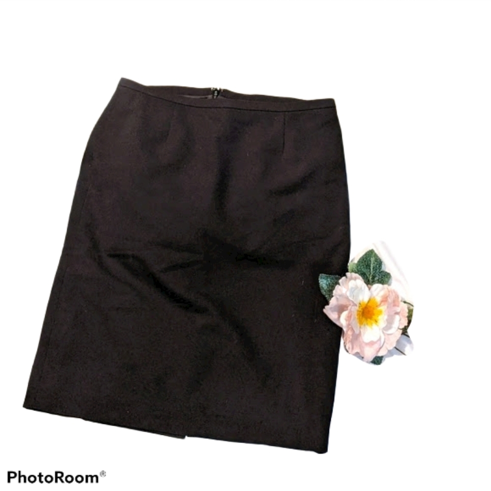 4/$25 Tommy Hilfiger Black Pencil Skirt, 6